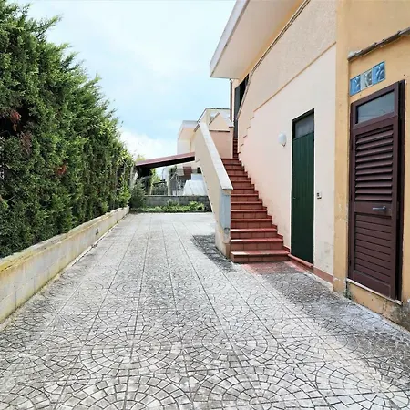 Due Faraglioni A Torre Dell'orso 別荘 メレンドゥーニョ